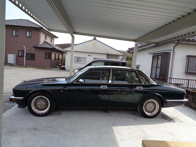 ＸＪ ＸＪ６－４．０スポーツ　車検整備付　社外ＣＤデッキ　ＥＴＣ（7枚目）