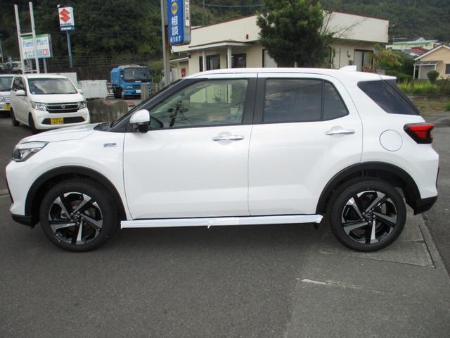 ロッキー プレミアムG HEV(6枚目)