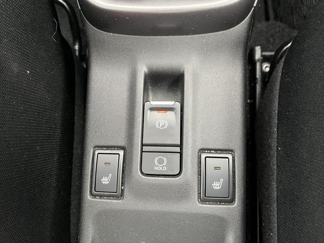 スイフト ハイブリッドＭＺ　デュアルセンサーブレーキサポートＩＩ　マイルドハイブリッド　全方位ナビ　ＣＶＴ　リモコンキー　キーレススタート　オートエアコン　オーディオスイッチ　ＡＣＣ　シートヒーター　電動パーキング　ＬＥＤ（34枚目）