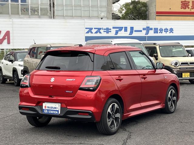 スイフト ハイブリッドＭＺ　デュアルセンサーブレーキサポートＩＩ　マイルドハイブリッド　全方位ナビ　ＣＶＴ　リモコンキー　キーレススタート　オートエアコン　オーディオスイッチ　ＡＣＣ　シートヒーター　電動パーキング　ＬＥＤ（56枚目）