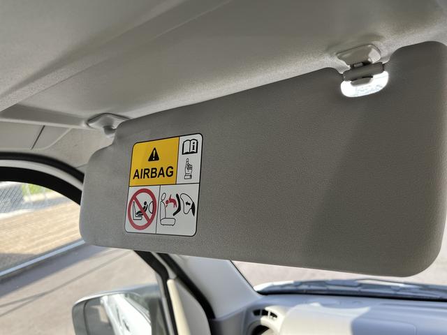 助手席のサンバイザーです。