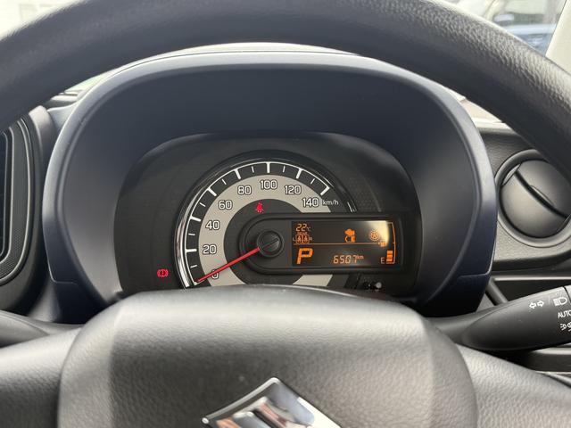 アルト L デュアルカメラブレーキサポート エネチャージ CVT オーディオレス エアコン キーレスエントリー パワーウインドウ オートライト シートヒーター ESP サイド・カーテンエアバック ホイールキャップ(12枚目)