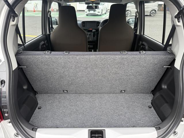 アルト L デュアルカメラブレーキサポート エネチャージ CVT オーディオレス エアコン キーレスエントリー パワーウインドウ オートライト シートヒーター ESP サイド・カーテンエアバック ホイールキャップ(14枚目)