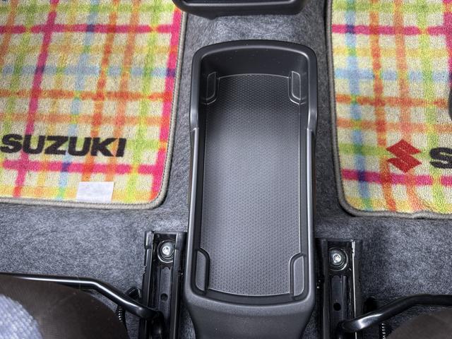 アルト L デュアルカメラブレーキサポート エネチャージ CVT オーディオレス エアコン キーレスエントリー パワーウインドウ オートライト シートヒーター ESP サイド・カーテンエアバック ホイールキャップ(31枚目)