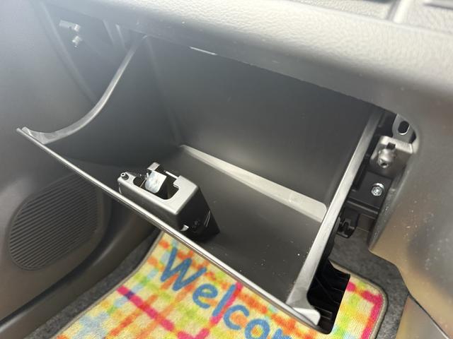 アルト L デュアルカメラブレーキサポート エネチャージ CVT オーディオレス エアコン キーレスエントリー パワーウインドウ オートライト シートヒーター ESP サイド・カーテンエアバック ホイールキャップ(33枚目)