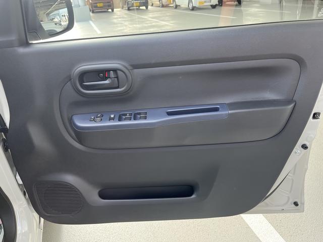 アルト L デュアルカメラブレーキサポート エネチャージ CVT オーディオレス エアコン キーレスエントリー パワーウインドウ オートライト シートヒーター ESP サイド・カーテンエアバック ホイールキャップ(38枚目)