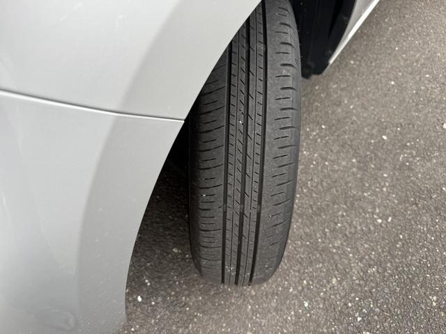 アルト L デュアルカメラブレーキサポート エネチャージ CVT オーディオレス エアコン キーレスエントリー パワーウインドウ オートライト シートヒーター ESP サイド・カーテンエアバック ホイールキャップ(51枚目)