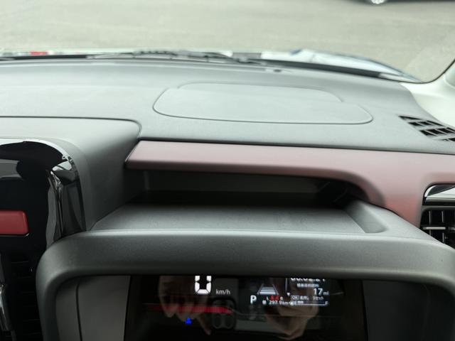 スペーシアカスタム ハイブリッドＧＳ　デュアルセンサーブレーキサポート２　マイルドハイブリッド　電動左側スライド　オーディオレス　ＣＶＴ　オートエアコン　キーレススタート　オートライト　オーディオスイッチ　ＬＥＤ　ＡＣＣ　電動パーキング（42枚目）