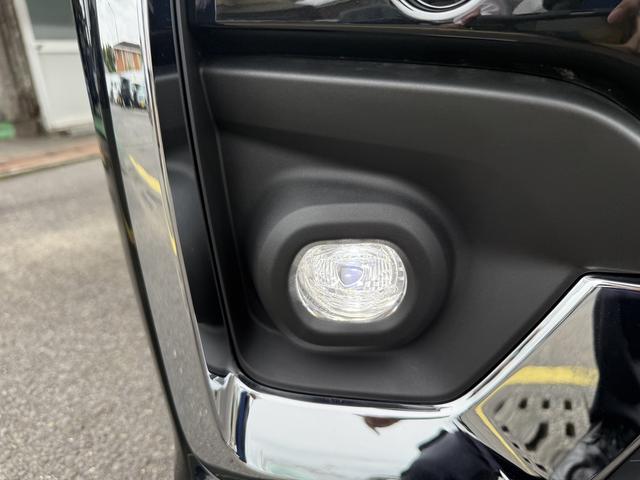 スペーシアカスタム ハイブリッドＸＳターボ　デュアルセンサーブレーキサポート２　マイルドハイブリッド　電動スライドドア　オーディオレス　ＣＶＴ　オートエアコン　キーレススタート　オートライト　オーディオスイッチ　ＬＥＤ　ＡＣＣ　電動パーキング（3枚目）