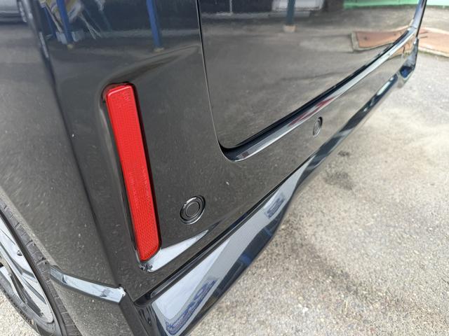 スペーシアカスタム ハイブリッドＸＳターボ　デュアルセンサーブレーキサポート２　マイルドハイブリッド　電動スライドドア　オーディオレス　ＣＶＴ　オートエアコン　キーレススタート　オートライト　オーディオスイッチ　ＬＥＤ　ＡＣＣ　電動パーキング（4枚目）