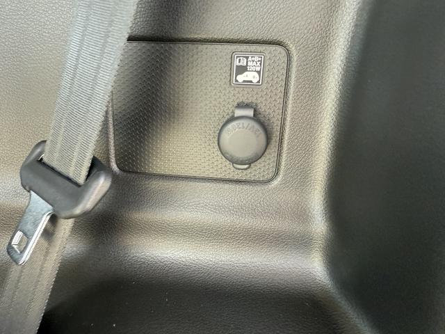 ハスラー ハイブリッドＧ　デュアルカメラブレーキサポート　マイルドハイブリッド　ＣＤ／ＤＶＤ　ＣＶＴ　オートエアコン　リモコンキー　キーレススタート　オートライト　　シートヒーター　オーディオスイッチ　ＡＣＣ　ＥＳＰ（19枚目）