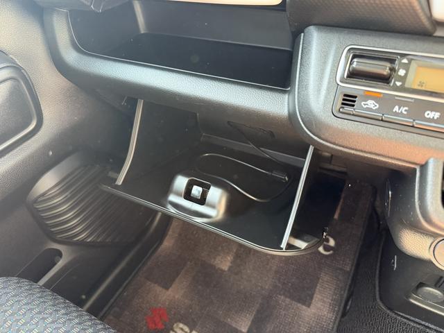 ハスラー ハイブリッドＧ　デュアルカメラブレーキサポート　マイルドハイブリッド　ＣＤ／ＤＶＤ　ＣＶＴ　オートエアコン　リモコンキー　キーレススタート　オートライト　　シートヒーター　オーディオスイッチ　ＡＣＣ　ＥＳＰ（42枚目）