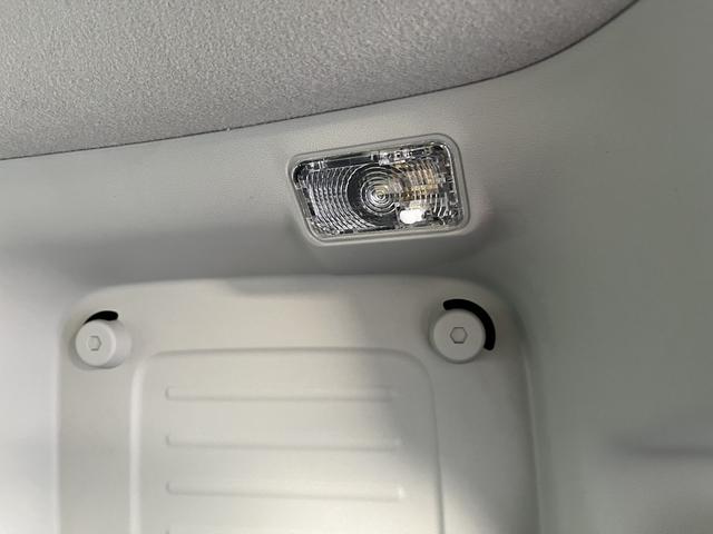 スペーシアベース ＧＦ　デュアルカメラブレーキサポート　アイドリングストップ　両側スライドドア　オーディオレス　ＣＶＴ　オートエアコン　リモコンキー　キーレススタート　オートライト　ＬＥＤ　フォグ　マルチボード　ＥＳＰ（16枚目）