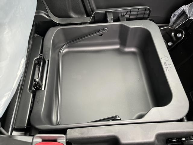 スペーシアベース ＧＦ　デュアルカメラブレーキサポート　アイドリングストップ　両側スライドドア　オーディオレス　ＣＶＴ　オートエアコン　リモコンキー　キーレススタート　オートライト　ＬＥＤ　フォグ　マルチボード　ＥＳＰ（29枚目）