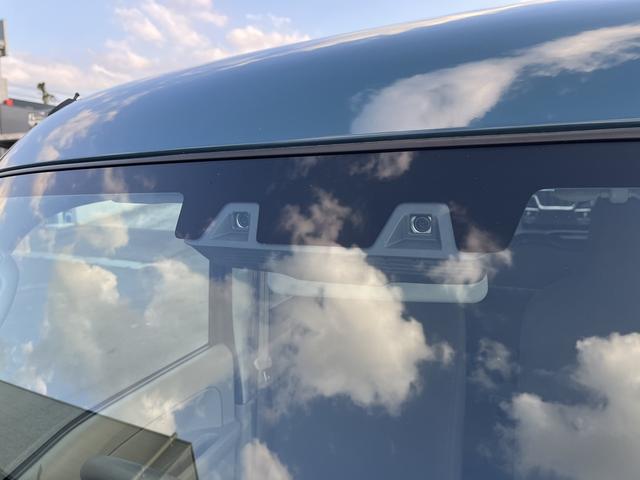 デュアルカメラブレーキサポートや横滑り防止装置、車線逸脱警報機能などのサポート装備も充実♪