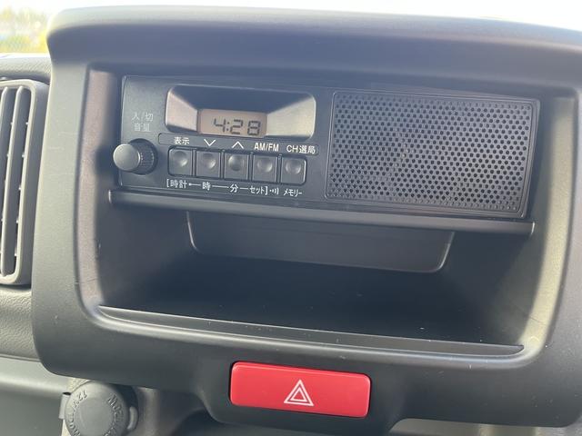 スピーカー一体型ＡＭ／ＦＭラジオ　付いてます☆