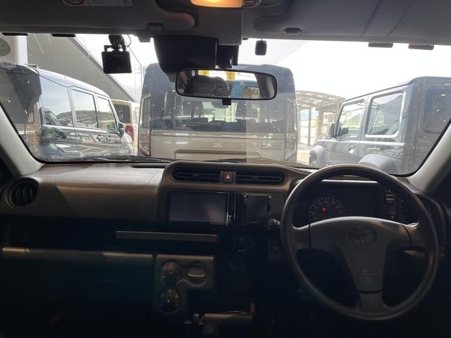 プロボックス ハイブリッドGL 衝突被害軽減ブレーキ ハイブリッド ナビ バックカメラ CVT オートエアコン パワーウインドウ キーレス オートライト ハイビームアシスト フォグ ETC 前後ドライブレコーダー 100V電源(10枚目)