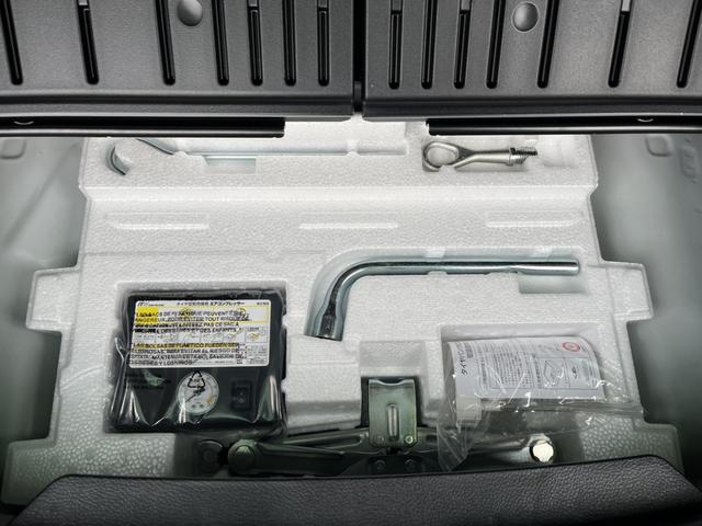 ハスラー Ｊスタイル　デュアルカメラブレーキサポート　マイルドハイブリッド　ナビ　全方位カメラ　ＣＶＴ　オートエアコン　リモコンキー　キーレススタート　オートライト　　シートヒーター　オーディオスイッチ　ＬＥＤ　アルミ（19枚目）