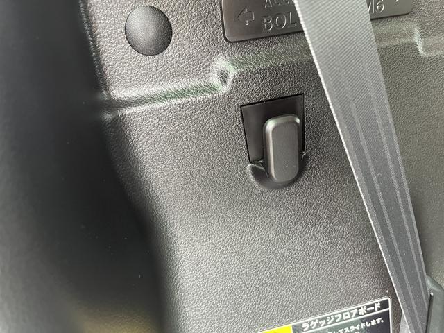 ハスラー Ｊスタイル　デュアルカメラブレーキサポート　マイルドハイブリッド　ナビ　全方位カメラ　ＣＶＴ　オートエアコン　リモコンキー　キーレススタート　オートライト　　シートヒーター　オーディオスイッチ　ＬＥＤ　アルミ（22枚目）