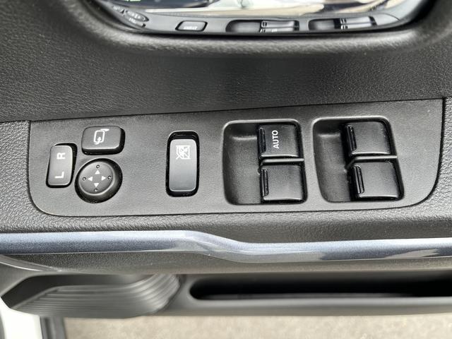 ハスラー Ｊスタイル　デュアルカメラブレーキサポート　マイルドハイブリッド　ナビ　全方位カメラ　ＣＶＴ　オートエアコン　リモコンキー　キーレススタート　オートライト　　シートヒーター　オーディオスイッチ　ＬＥＤ　アルミ（28枚目）