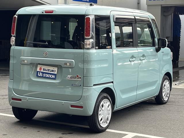 減速時に発生するエネルギーを利用して、発電・充電し、ムダな燃焼消費を抑える「エネチャージ」を搭載☆