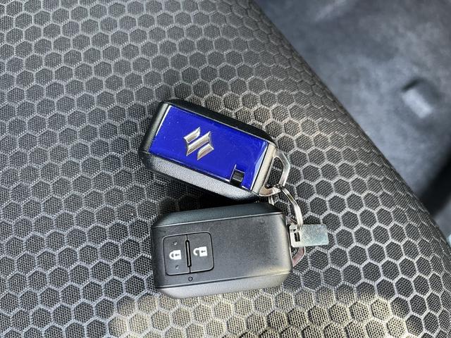 ハスラー タフワイルドターボ　デュアルカメラブレーキサポート　マイルドハイブリッド　オーディオレス　ＣＶＴ　　キーレススタート　オートライト　シートヒーター　オーディオスイッチ　ＡＣＣ　ＥＳＰＬＥＤ　フォグ　アルミ　ルーフレール（23枚目）