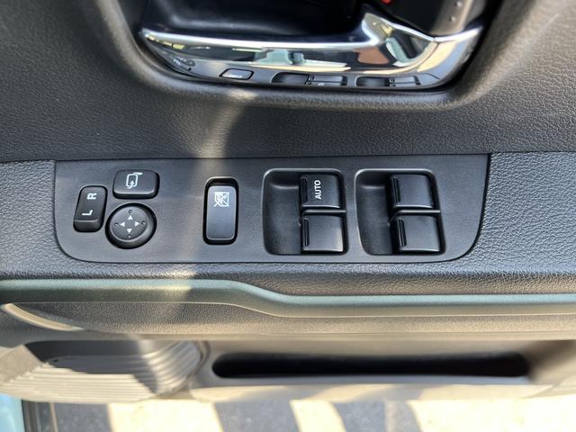 ハスラー タフワイルドターボ　デュアルカメラブレーキサポート　マイルドハイブリッド　オーディオレス　ＣＶＴ　　キーレススタート　オートライト　シートヒーター　オーディオスイッチ　ＡＣＣ　ＥＳＰＬＥＤ　フォグ　アルミ　ルーフレール（29枚目）