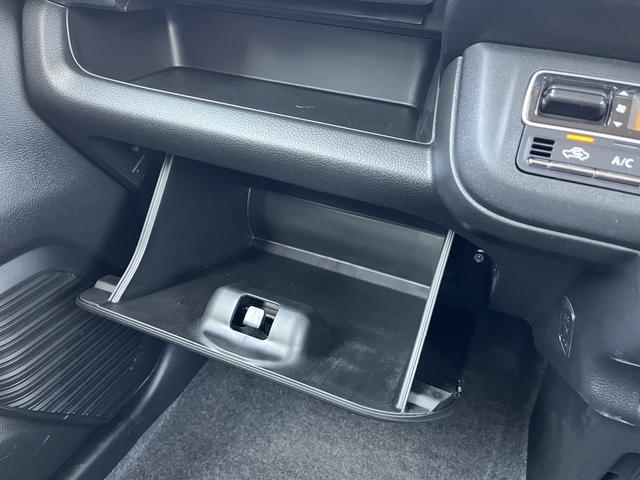 ハスラー タフワイルドターボ　デュアルカメラブレーキサポート　マイルドハイブリッド　オーディオレス　ＣＶＴ　　キーレススタート　オートライト　シートヒーター　オーディオスイッチ　ＡＣＣ　ＥＳＰＬＥＤ　フォグ　アルミ　ルーフレール（46枚目）