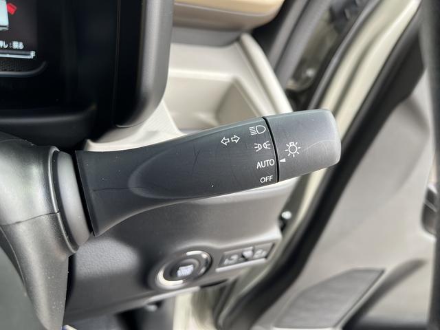 スペーシア ハイブリッドＸ　デュアルセンサーブレーキサポートＩＩ　マイルドハイブリッド　電動スライドドア　全方位ナビ　ＣＶＴ　オートエアコン　リモコンキー　キーレススタート　オートライト　オーディオスイッチ　ＬＥＤ　ＥＳＰ（25枚目）
