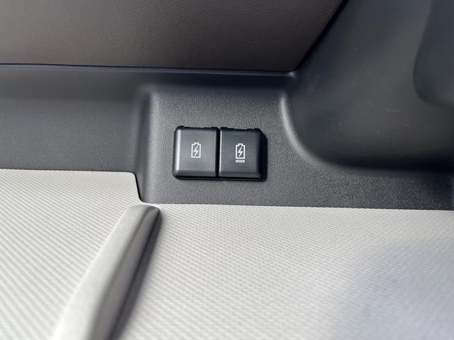 スペーシア ハイブリッドＸ　デュアルセンサーブレーキサポートＩＩ　マイルドハイブリッド　電動スライドドア　全方位ナビ　ＣＶＴ　オートエアコン　リモコンキー　キーレススタート　オートライト　オーディオスイッチ　ＬＥＤ　ＥＳＰ（30枚目）