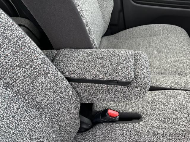 スペーシア ハイブリッドＸ　デュアルセンサーブレーキサポートＩＩ　マイルドハイブリッド　電動スライドドア　全方位ナビ　ＣＶＴ　オートエアコン　リモコンキー　キーレススタート　オートライト　オーディオスイッチ　ＬＥＤ　ＥＳＰ（38枚目）