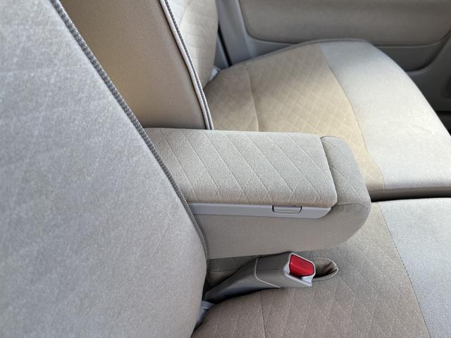 アルトラパン Ｘ　衝突被害軽減ブレーキ　エネチャージ　ナビ　全方位カメラ　ＣＶＴ　オートエアコン　リモコンキー　キーレススタート　オートライト　オーディオスイッチ　シートヒーター　ドラレコ　ＨＩＤ　アルミ　ＥＳＰ（30枚目）