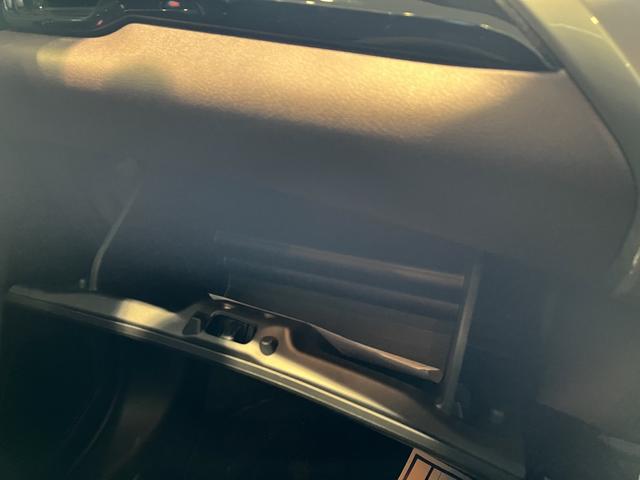 ��e�ʂ̃O���[�u�{�b�N�X�ł��B