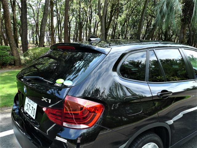 Ｘ１ ｘＤｒｉｖｅ　２０ｉ　禁煙車　フルタイム４ＷＤ　ドライブレコーダー　スマートキー　エンジンプッシュスターター　車検令和７年３月　走行距離６７２００ｋｍ　純正アルミホイール　ＨＩＤヘッドライト　オートライト（15枚目）