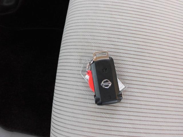 デイズルークス X アラウンドビューモニター CDオーディオ AUX 片側パワスラ アイドリングストップ AAC バックカメラ サイドカメラ 後席スライドシート(41枚目)