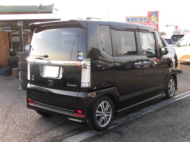 Ｎ－ＢＯＸカスタム Ｇ・Ｌパッケージ　無限フロントグリル　無限サイドバイザー　ローダウン　ドラレコ　純１４ＡＷ　片側パワスラ　ナビＴＶ　バックカメラ　ＢＴ音楽　ＥＴＣ　ＡＵＸ　フォグランプ　スマートキー　車内清掃済（12枚目）