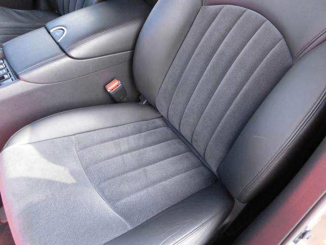 スカイラインクロスオーバー ３７０ＧＴ　ハーフレザー　ユーザー買取　純正ナビＴＶ　バックカメラ　サイドカメラ　パワーシート　純１８ＡＷ　サンルーフ　ＥＴＣ　ＨＩＤライト　スノーモード　スマートキー　車内清掃済（41枚目）