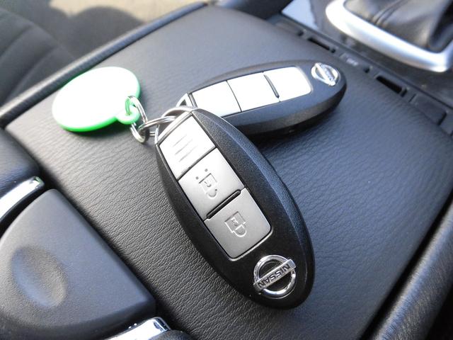 スカイラインクロスオーバー ３７０ＧＴ　ハーフレザー　ユーザー買取　純正ナビＴＶ　バックカメラ　サイドカメラ　パワーシート　純１８ＡＷ　サンルーフ　ＥＴＣ　ＨＩＤライト　スノーモード　スマートキー　車内清掃済（54枚目）