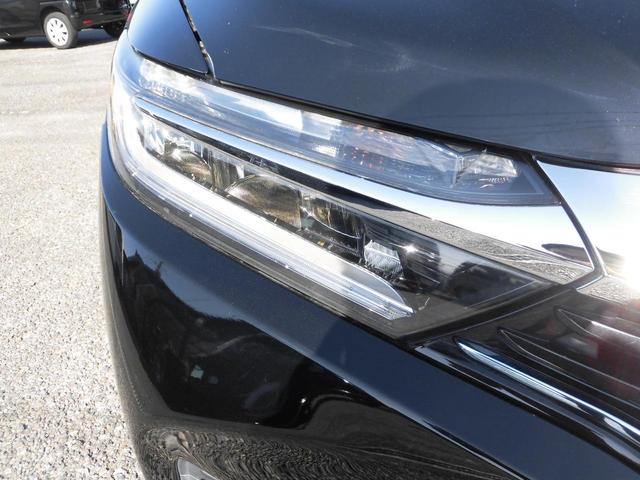 シャトル ハイブリッドＺ　ＳＤナビＴＶ　純１６ＡＷ　バックカメラ　シートヒーター　ＬＥＤオートライト　ＣＴＢＡ（シティブレーキアクティブシステム）　フォグランプ　ＥＴＣ　スマートキー　　車内清掃済（18枚目）