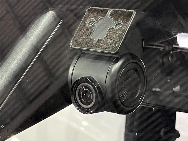 タフト G 運転席助手席エアバッグ 被害軽減ブレーキ Iストップ リアカメラ メモリナビ スマートキー&プッシュスタート 横滑り防止 点検記録簿 ドライブレコーダー フルセグ地デジTV ナビTV ETC DVD(11枚目)