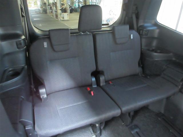 ヴォクシー Ｓ－Ｇ　点検記録簿付　Ｒカメラ　メモリーナビ　アルミホイル　ＬＥＤヘッドランプ　横滑り防止装置　スマートキ　キーレスエントリー　３列シート　ナビ＆ＴＶ　フルセグテレビ　盗難防止システム　デュアルエアコン（7枚目）