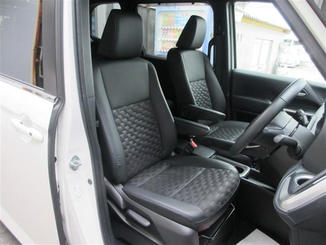 ヴォクシー ハイブリッドＳ－Ｚ　パワーウィンドウ　ＤＶＤ再生機能　インテリキー　横滑防止装置　地デジＴＶ　アクティブクルーズコントロール　フルオートエアコン　リアカメラ　エアバッグ　ＡＢＳ　１００Ｖ充電　ナビＴＶ　ＷＡＣ　キーレス（5枚目）