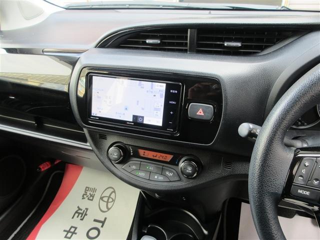 ヴィッツ ハイブリッドF セーフティーエディションII バックモニタ 衝突軽減 エアバッグ スマートキ ESC オートエアコン DVD再生可 盗難防止装置 ドライブレコーダー フルセグTV ETC ABS LEDヘッドライト キーレス メモリーナビ(17枚目)