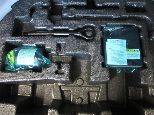 クラウンクロスオーバー Ｇアドバンスド・レザーパッケージ　ＴＳＳ　レザー　フルセグＴＶ　ナビＴＶ　パワーシート　ＬＥＤヘッドライト　クルーズコントロール　Ｂカメラ　ドライブレコーダ　オートエアコン　アルミホイル　ＥＴＣ付　横滑り防止装置　４ＷＤ　盗難防止装置（7枚目）