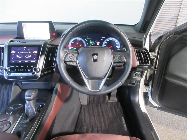 クラウンハイブリッド ＲＳアドバンス　地デジ　衝突被害軽減装置　ドライブレコーダ　ＬＥＤヘットライト　後カメラ　クルコン　ＡＣ　Ｐシート　エアバッグ　ナビＴＶ　セキュリティーアラーム　１００Ｖ充電　キーフリー　スマートキ　パワーウィンドウ（3枚目）