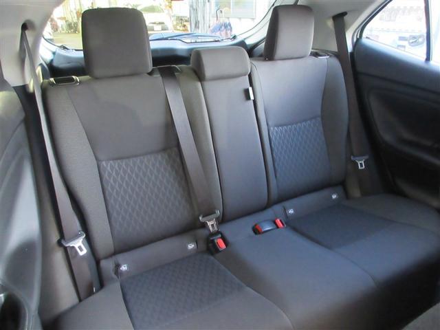 ヤリスクロス Ｇ　ＥＴＣ装備　リヤカメラ　点検記録簿　スマートエントリー　イモビライザー　オートエアコン　アルミホイール　ナビ　キーレス　パワーウィンドウ　クルコン　ＡＢＳ　メモリーナビ　エアバッグ　パワーステアリング（6枚目）