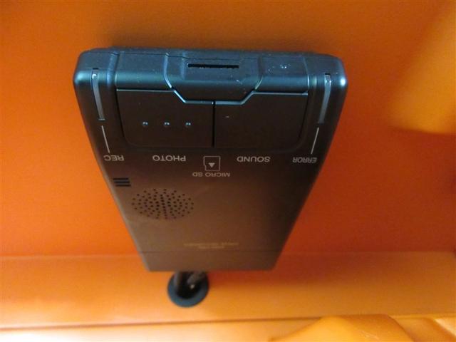 シエンタ Ｇ　ナビ・ＴＶ　スマートキープッシュスタート　アイドリングＳ　リアカメラ　地デジフルセグ　定期点検記録簿　フルオートエアコン　パワーウィンド　ＥＴＣ　運転席エアバック　パワステ　キーフリーシステム　ＡＢＳ（17枚目）