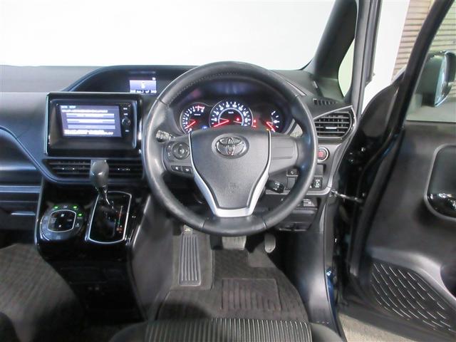 ヴォクシー ＺＳ　両電動スライドドア　地デジ　盗難防止システム　オートエアコン　ダブルエアバッグ　ＤＶＤ再生可　ＥＴＣ　ＬＥＤヘッドライト　キーレスエントリー　メモリーナビ　オートクルーズ　ナビＴＶ　３列シート　ＰＷ（3枚目）