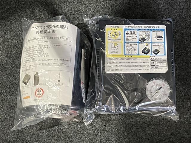 アルト ハイブリッドS 運転席エアバッグ 盗難防止装置 パワーステアリング エアコン ESP パワーウィンドウ キーレスエントリー ABS サイドエアバッグ メンテナンスノート 助手席エアバック バックカメラ付 衝突軽減B(7枚目)