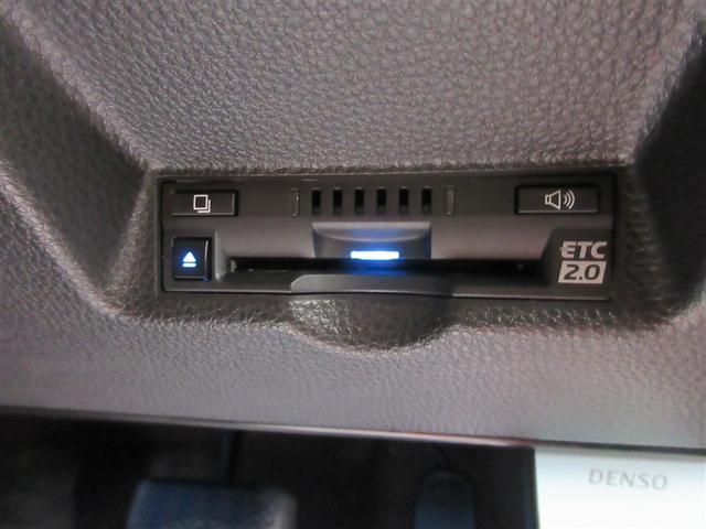 ヤリスクロス ハイブリッドＺ　クルーズＣ　横滑防止装置　リアカメラ　ＬＥＤライト　メモリーナビゲーション　点検記録簿　盗難防止装置　電動シート　ＡＷ　キーレス　スマートキー　ＡＢＳ　半革シート　ナビ　４ＷＤ　ＥＴＣ　ＡＣ１００Ｖ（15枚目）